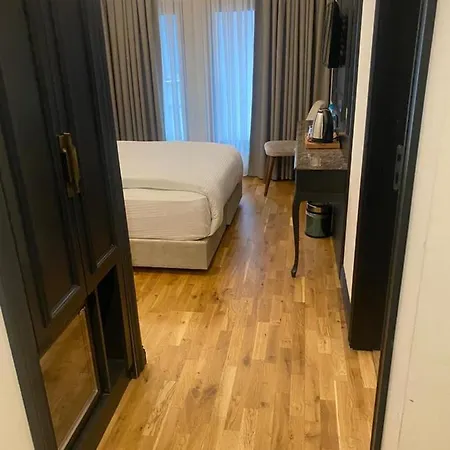 Kateroglu Hotel *
